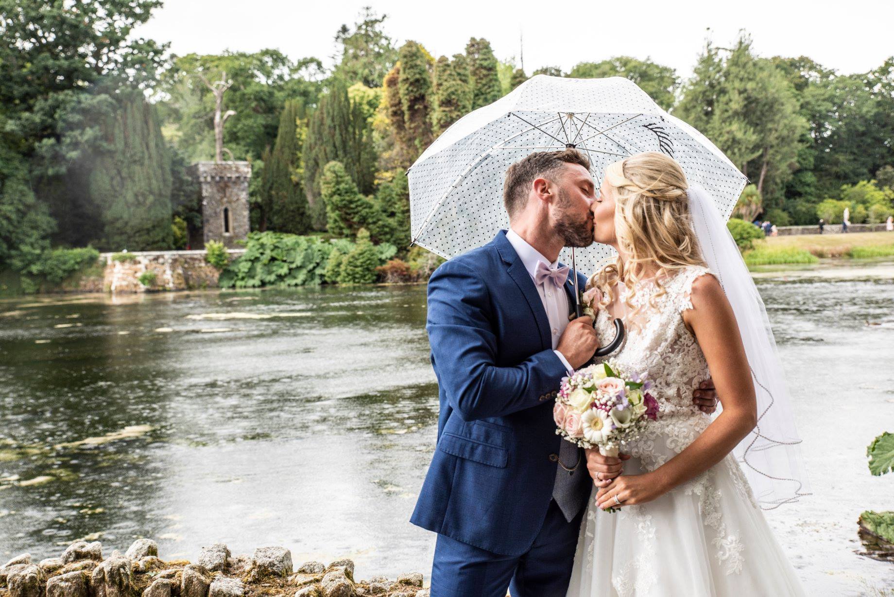 Slideshow of wedding photos