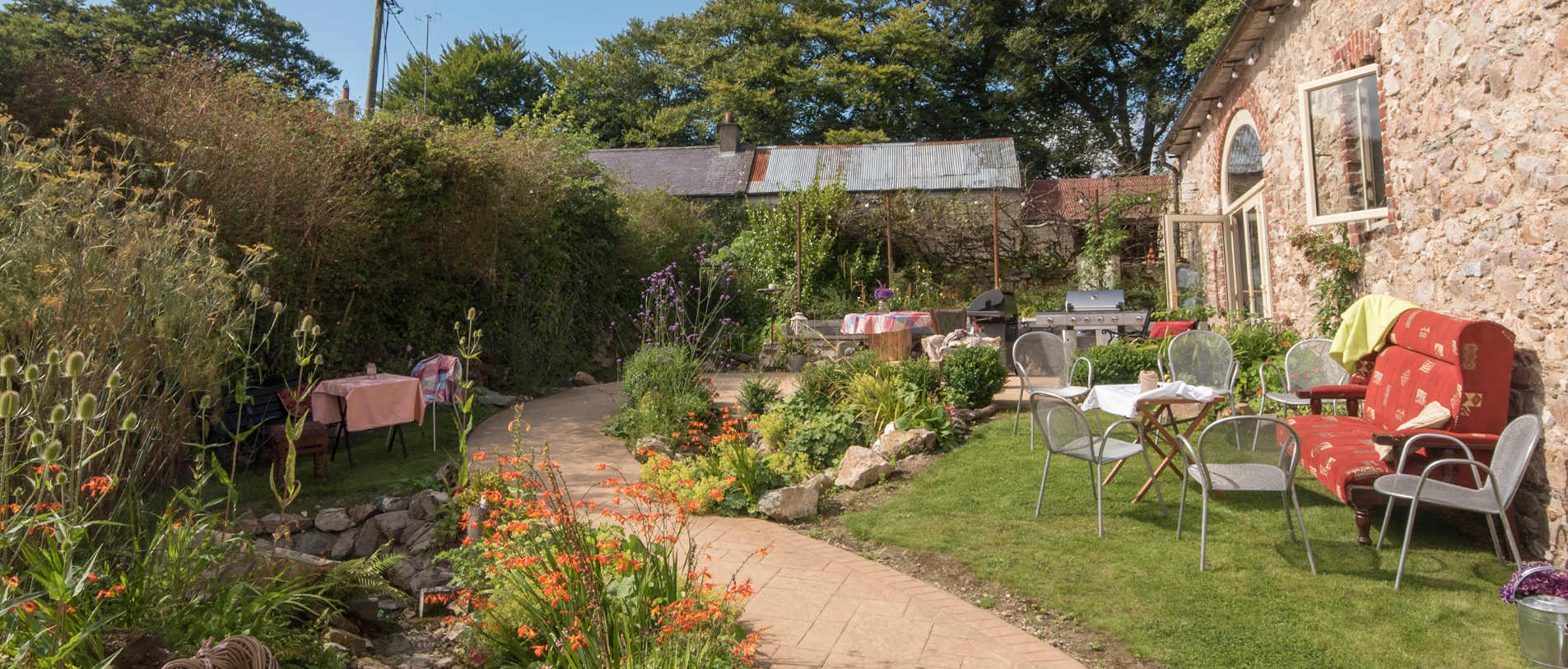 A selectioin of photos from our Murphys Barn gallery.
